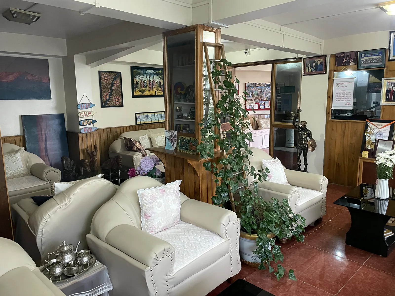 The real guest lounge at Hotel Tranquility