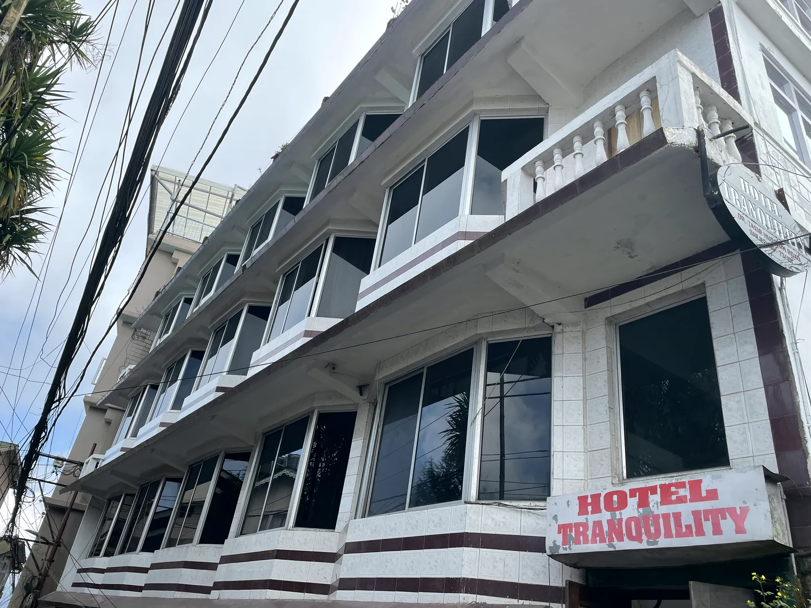 Real street view of Hotel Tranquility in Darjeeling